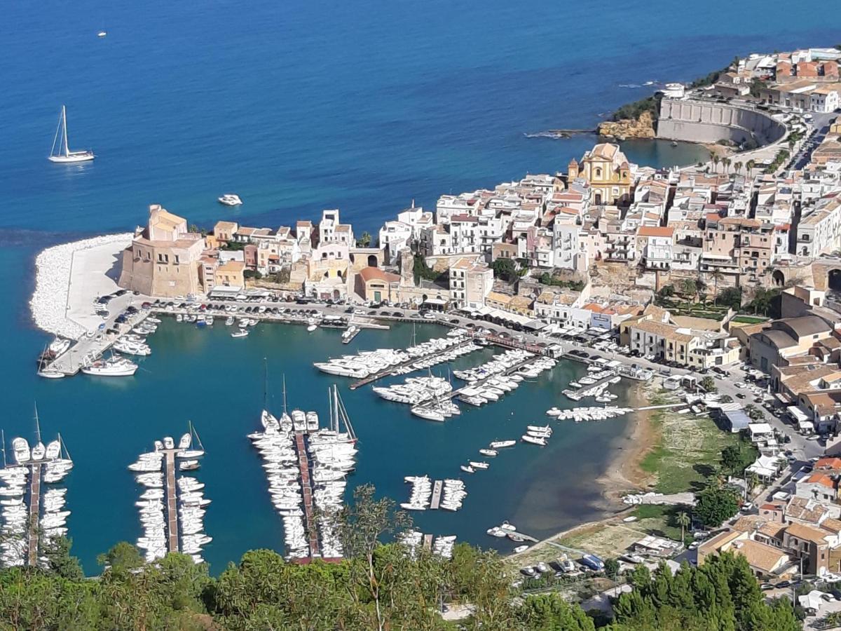 Maui Apartament Alcamo Eksteriør billede