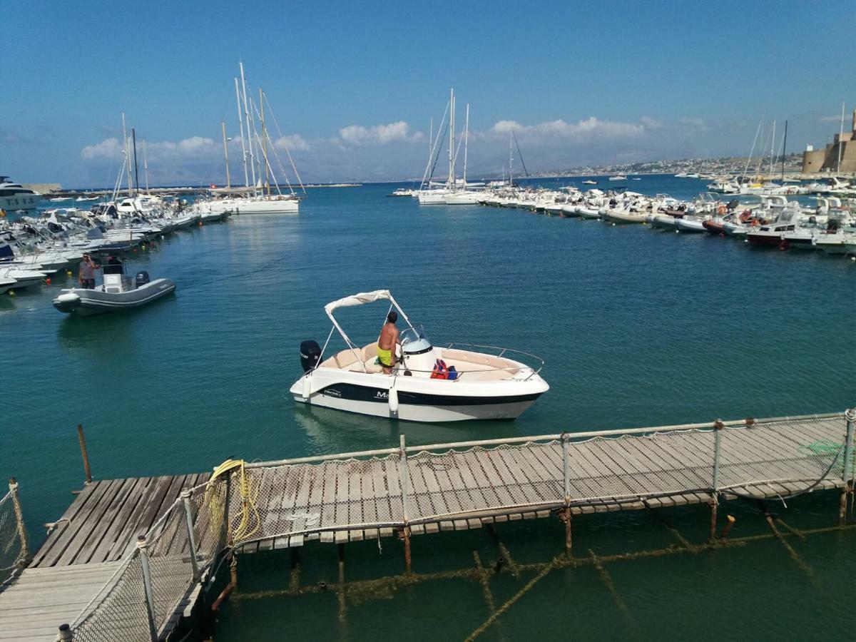 Maui Apartament Alcamo Eksteriør billede
